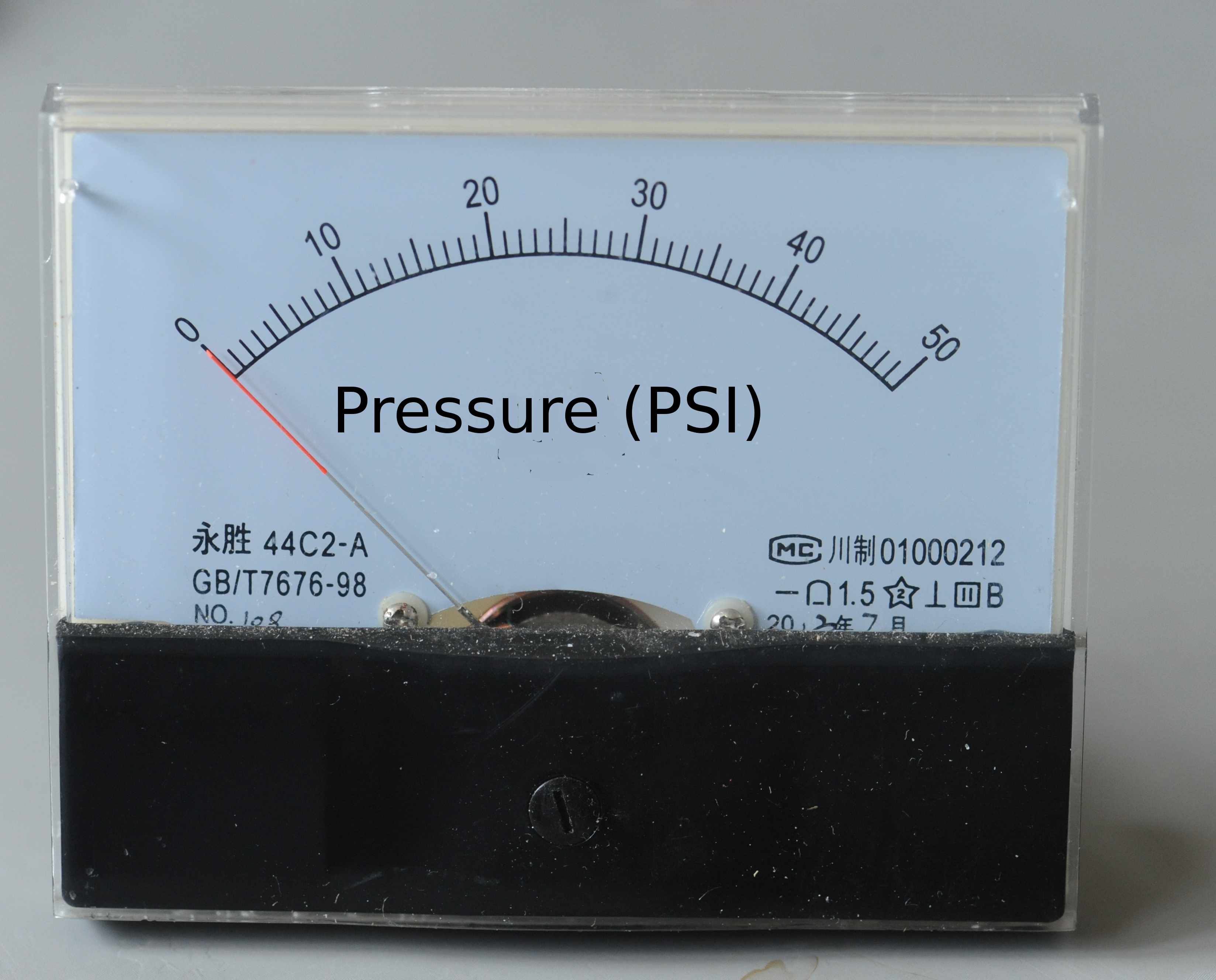 Meter shows 0-50 PSI